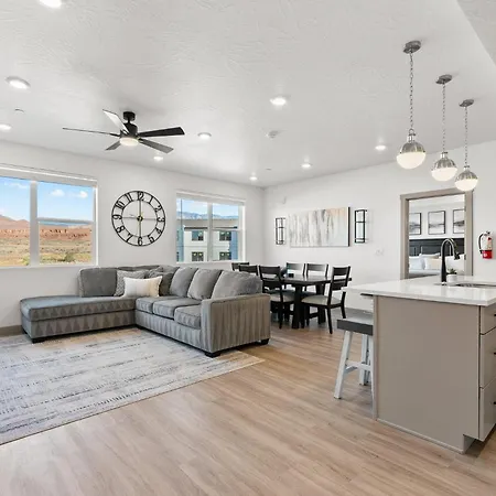Red Rock Haven #201 Condo